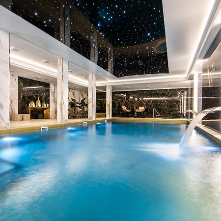 Villa Vis A Vis تشوستش المظهر الخارجي الصورة